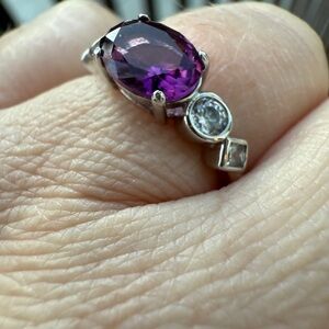 Elegant Purple and Silver Women's Ring